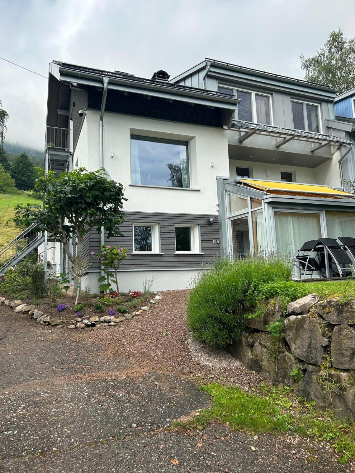NeuenwegCasa Almaアパートメント エクステリア 写真